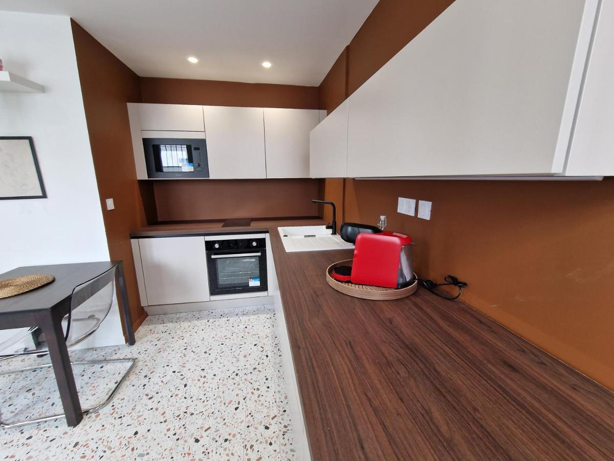 Maison Ping ,En Face Des Arenes เบซิเยร์ ภายนอก รูปภาพ